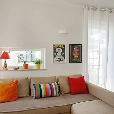 Guest House *